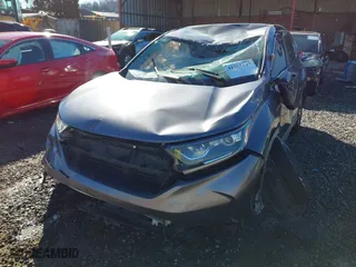 2017 Honda CR-V LX with VIN 7FARW5H32HE003355, listed as a IAAI auction lot 41365147 with 46,649 mi miles. Bid and sale history available at carsss.com. Image 6.