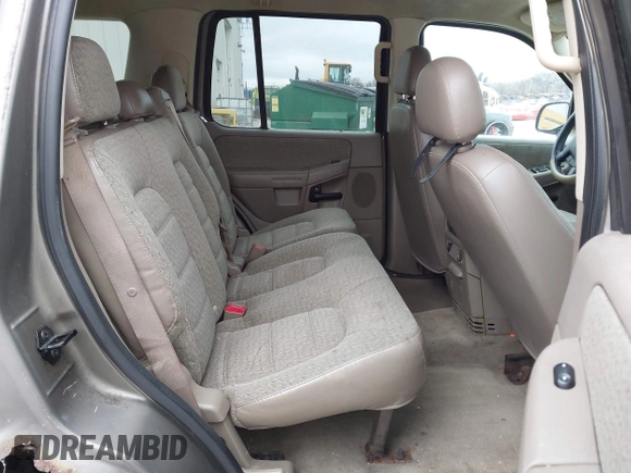 2003 Ford Explorer XLS z VIN 1FMZU72K03UA75695, wystawiony jako IAAI lot #41250087 z przebiegiem 134 795 mil mil oraz . Historia ofert i sprzedaży dostępna na DreamBid. Obrazek 8.