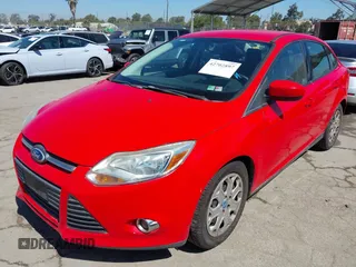 2012 Ford Focus SE z VIN 1FAHP3F21CL177044, wystawiony jako IAAI lot #42702897 z przebiegiem 189 898 mil mil oraz . Historia ofert i sprzedaży dostępna na DreamBid. Obrazek 2.