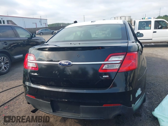 2013 Ford Police Interceptor z VIN 1FAHP2M87DG126837, wystawiony jako IAAI lot #40013829 z przebiegiem 283 903 mil mil oraz . Historia ofert i sprzedaży dostępna na DreamBid. Obrazek 16.