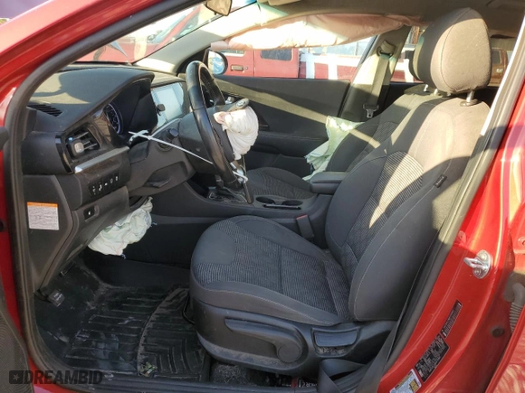 2021 Kia Niro LX with VIN KNDCB3LC9M5470969, listed as a Copart auction lot 45225795 with 135,839 mi miles and Non Repairable. Bid and sale history available at carsss.com. Image 7.