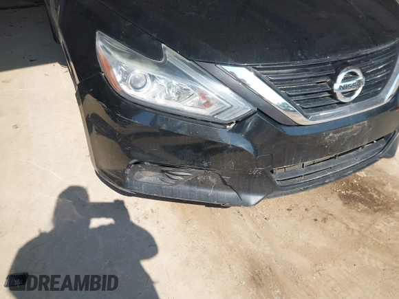 2017 Nissan Altima SV z VIN 1N4AL3AP3HC283714, wystawiony jako IAAI lot #42405326 z przebiegiem 175 101 mil mil oraz . Historia ofert i sprzedaży dostępna na DreamBid. Obrazek 6.