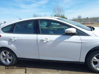 2013 Ford Focus SE with VIN 1FADP3K21DL301951, listed as a IAAI auction lot 41847106 with 78,540 mi miles. Bid and sale history available at carsss.com. Image 14.