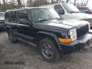 2006 Jeep Commander z VIN 1J8HH48N96C226265, wystawiony jako IAAI lot #41734559 z przebiegiem 165 673 mil mil oraz . Historia ofert i sprzedaży dostępna na DreamBid. Obrazek 1.