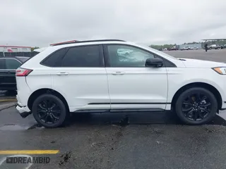 2022 Ford Edge SE with VIN 2FMPK4G93NBA05649, listed as a IAAI auction lot 41901379 with 43,053 mi miles. Bid and sale history available at carsss.com. Image 13.