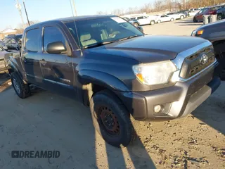 2015 Toyota Tacoma with VIN 3TMMU4FN5FM077680, listed as a IAAI auction lot 41008355 with 221,940 mi miles. Bid and sale history available at carsss.com. Image 1.