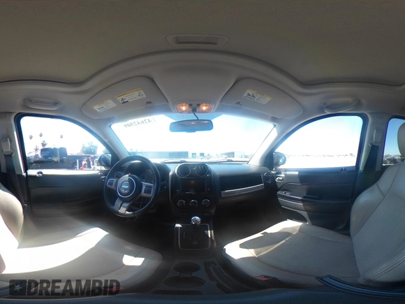 2016 Jeep Compass Sport SE z VIN 1C4NJDBBXGD729747, wystawiony jako IAAI lot #42642509 z przebiegiem 157 774 mil mil oraz . Historia ofert i sprzedaży dostępna na DreamBid. Obrazek 18.