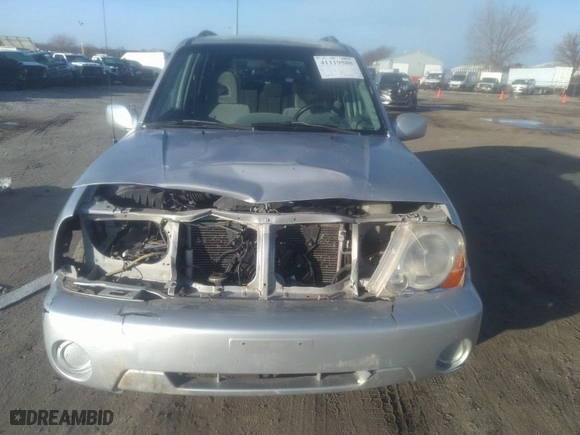 2004 Suzuki XL-7 LX with VIN JS3TX92V744106967, listed as a IAAI auction lot 41119580 with 158,741 mi miles. Bid and sale history available at carsss.com. Image 13.