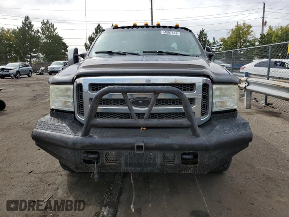 2006 Ford Super Duty F-250 XL with VIN 1FTSW21P16EA12099, listed as a Copart auction lot 64007814 with 210,249 mi miles and Salvage Title. Bid and sale history available at carsss.com. Image 5.