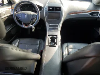 2014 Lincoln MKZ z VIN 3LN6L2J90ER802254, wystawiony jako Copart lot #58727025 z przebiegiem 172 297 mil mil oraz Szkoda całkowita • Salvage title. Historia ofert i sprzedaży dostępna na DreamBid. Obrazek 8.