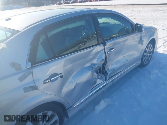 2012 Toyota Avalon with VIN 4T1BK3DB9CU471007, listed as a IAAI auction lot 41478581 with 17,606 mi miles and . Bid and sale history available at DreamBid. Image 6.
