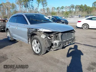 2018 Audi Q5 Premium with VIN WA1ANAFY2J2199044, listed as a IAAI auction lot 41692129 with 105,878 mi miles. Bid and sale history available at carsss.com. Image 1.