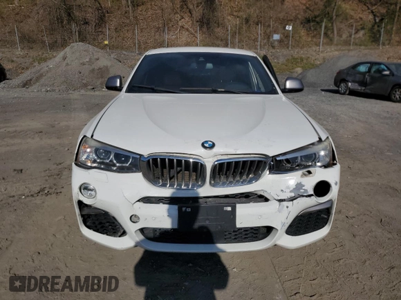 2018 BMW X4 M40i z VIN 5UXXW7C53J0W64628, wystawiony jako Copart lot #53244455 z przebiegiem 111 949 mil mil oraz Szkoda całkowita • Salvage title. Historia ofert i sprzedaży dostępna na DreamBid. Obrazek 5.