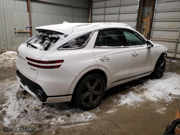 2024 Genesis GV70 3.5T Sport with VIN 5NMMCDTC2RH007874, listed as a Copart auction lot 88458255 with 7,736 mi miles and Salvage Title. Bid and sale history available at carsss.com. Image 3.