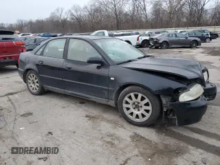 2000 Audi A4 с VIN WAUDC28D4YA127848, выставлен на аукционе Copart как лот 82035314 с пробегом 260 362 миль миль и Списание • Salvage title. История ставок и продаж доступна на DreamBid. Изображение 4.
