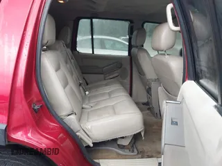 2007 Ford Explorer XLT z VIN 1FMEU63E27UA33830, wystawiony jako IAAI lot #42235429 z przebiegiem 322 272 mil mil oraz . Historia ofert i sprzedaży dostępna na DreamBid. Obrazek 8.