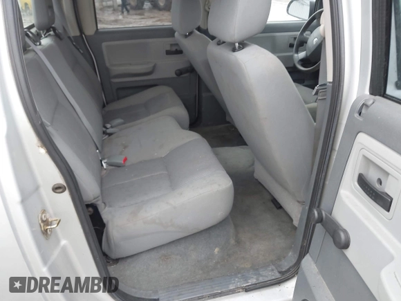 2006 Dodge Dakota ST with VIN 1D7HW28K76S507001, listed as a IAAI auction lot 41618353 with 127,825 mi miles and . Bid and sale history available at DreamBid. Image 8.