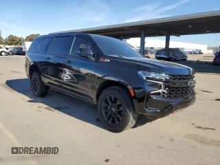 2023 Chevrolet Suburban z VIN 1GNSKDKL2PR286237, wystawiony jako Copart lot #46179735 z przebiegiem 29 518 mil mil oraz Szkoda całkowita • Salvage title. Historia ofert i sprzedaży dostępna na DreamBid. Obrazek 4.