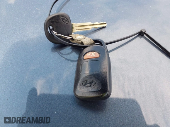 2015 Hyundai Elantra SE with VIN 5NPDH4AE3FH646639, listed as a IAAI auction lot 42598398 with 144,157 mi miles and . Bid and sale history available at DreamBid. Image 11.
