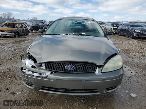 2004 Ford Taurus SES with VIN 1FAFP55S94G150995, listed as a Copart auction lot 47962545 with 201,221 mi miles and Salvage Title. Bid and sale history available at DreamBid. Image 5.