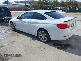2015 BMW 4 Series 428i xDrive z VIN WBA3N5C52FK198674, wystawiony jako IAAI lot #41600235 z przebiegiem 62 442 mil mil oraz . Historia ofert i sprzedaży dostępna na DreamBid. Obrazek 3.