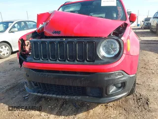 2017 Jeep Renegade Latitude with VIN ZACCJABBXHPF46907, listed as a IAAI auction lot 41503488 with 94,290 mi miles and . Bid and sale history available at carsss.com. Image 12.
