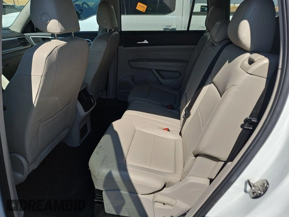 2023 Volkswagen Atlas SE с VIN 1V2HR2CA7PC526108, выставлен на аукционе IAAI как лот 42844449 с пробегом 38 696 миль миль и . История ставок и продаж доступна на DreamBid. Изображение 35.
