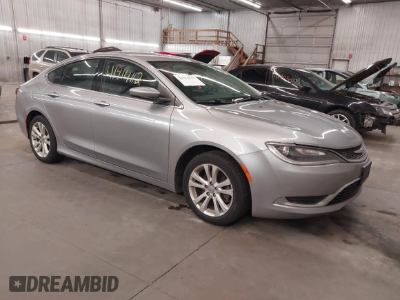 2015 Chrysler 200 Limited with VIN 1C3CCCAB1FN534985, listed as a IAAI auction lot 41914112 with 168,252 mi miles. Bid and sale history available at carsss.com. Image 1.
