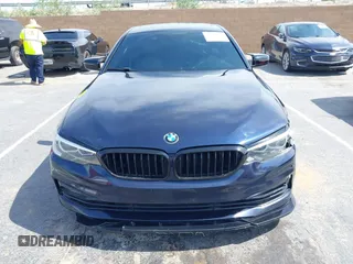 2018 BMW 5 Series 540i с VIN WBAJE5C55JG918407, выставлен на аукционе IAAI как лот 42326980 с пробегом 89 318 миль миль и . История ставок и продаж доступна на DreamBid. Изображение 12.