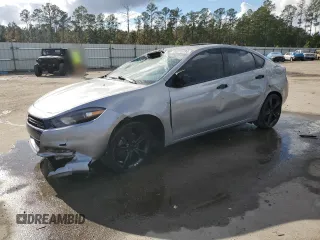 2015 Dodge Dart SXT z VIN 1C3CDFBB0FD120437, wystawiony jako Copart lot #85278194 z przebiegiem 121 796 mil mil oraz Szkoda całkowita • Salvage title. Historia ofert i sprzedaży dostępna na DreamBid. Obrazek 1.