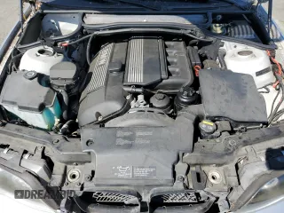 2003 BMW 3 Series 325i with VIN WBAEV33423KL85476, listed as a Copart auction lot 62429495 with 153,960 mi miles and Clean title. Bid and sale history available at DreamBid. Image 11.