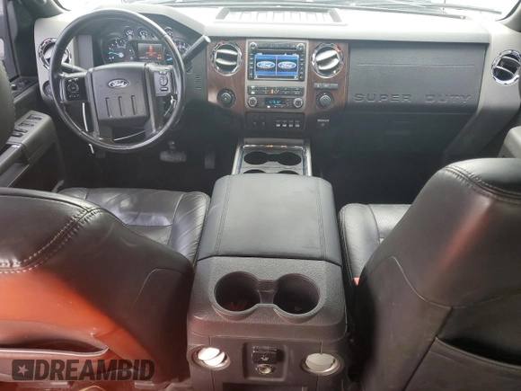 2011 Ford F-250 XL z VIN 1FT7W2BT9BEB65082, wystawiony jako Copart lot #50982735 z przebiegiem 227 577 mil mil oraz Szkoda całkowita • Salvage title. Historia ofert i sprzedaży dostępna na DreamBid. Obrazek 8.