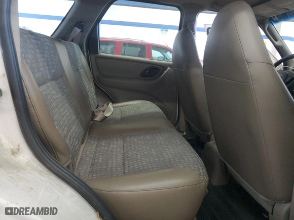 2001 Ford Escape XLS with VIN 1FMYU01181KF33553, listed as a Copart auction lot 52991765 with 214,453 mi miles and Clean Title. Bid and sale history available at carsss.com. Image 11.