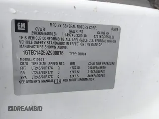 2009 GMC Sierra 1500 Work Truck z VIN 1GTEC14C59Z900876, wystawiony jako IAAI lot #42240573 z przebiegiem 315 043 mil mil oraz . Historia ofert i sprzedaży dostępna na DreamBid. Obrazek 9.