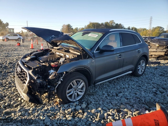 2022 Audi Q5 S line Premium with VIN WA1GAAFY5N2073501, listed as a Copart auction lot 75856484 with 33,609 mi miles and Salvage Title. Bid and sale history available at carsss.com. Image 1.