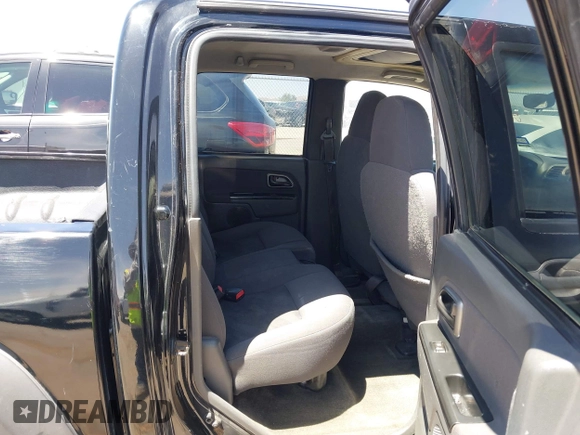 2005 Chevrolet Colorado 1SE LS Z71 z VIN 1GCDS136458246821, wystawiony jako IAAI lot #42267382 z przebiegiem 240 367 mil mil oraz . Historia ofert i sprzedaży dostępna na DreamBid. Obrazek 8.