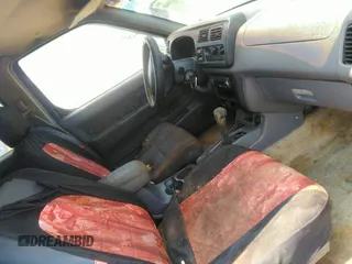 2000 Nissan Frontier XE z VIN 1N6ED27TXYC375617, wystawiony jako IAAI lot #42411448 z przebiegiem 381 933 mil mil oraz . Historia ofert i sprzedaży dostępna na DreamBid. Obrazek 5.