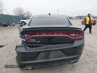 2019 Dodge Charger SXT with VIN 2C3CDXJG7KH757728, listed as a IAAI auction lot 41797017 with 68,063 mi miles and . Bid and sale history available at DreamBid. Image 15.