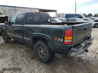 2001 Chevrolet Silverado 1500 LT with VIN 1GCEK19T31E337043, listed as a Copart auction lot 45755155 with 437,858 mi miles and Clean Title. Bid and sale history available at carsss.com. Image 2.