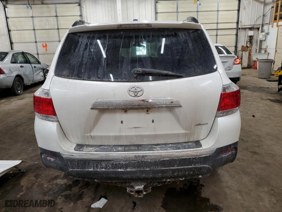 2011 Toyota Highlander Limited with VIN 5TDDK3EH7BS064791, listed as a Copart auction lot 43838515 with 251,333 mi miles and Salvage Title. Bid and sale history available at carsss.com. Image 6.