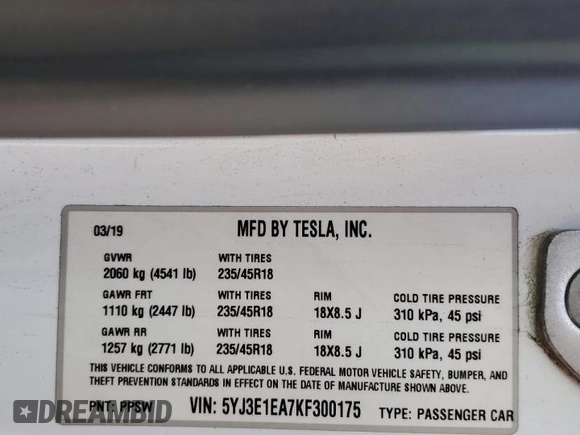 2019 Tesla Model 3 Mid Range z VIN 5YJ3E1EA7KF300175, wystawiony jako Copart lot #49651815 z przebiegiem Nie podano mil oraz Szkoda całkowita • Salvage title. Historia ofert i sprzedaży dostępna na DreamBid. Obrazek 12.