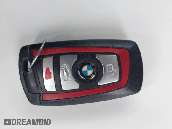 2018 BMW 3 Series 330i xDrive with VIN WBA8D9G50JNU69376, listed as a IAAI auction lot 41971138 with 61,551 mi miles. Bid and sale history available at carsss.com. Image 11.