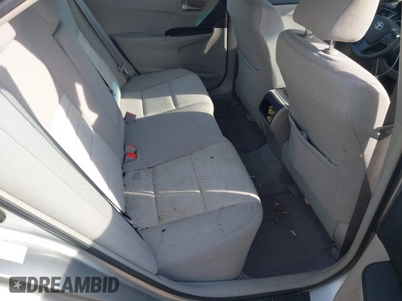 2017 Toyota Camry XLE z VIN 4T1BF1FK8HU376791, wystawiony jako IAAI lot #42114379 z przebiegiem 54 319 mil mil oraz . Historia ofert i sprzedaży dostępna na DreamBid. Obrazek 8.