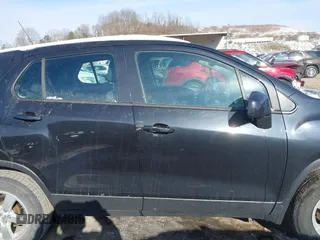2016 Chevrolet Trax LS with VIN KL7CJNSB9GB600288, listed as a IAAI auction lot 41614215 with 73,486 mi miles. Bid and sale history available at carsss.com. Image 13.