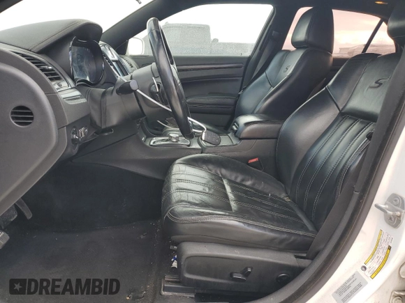 2015 Chrysler 300 S with VIN 2C3CCABG0FH797203, listed as a Copart auction lot 43974915 with 159,216 mi miles and Salvage Title. Bid and sale history available at DreamBid. Image 7.
