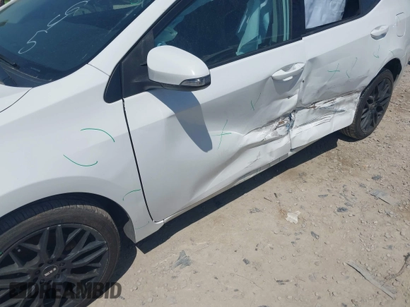 2017 Toyota Corolla L z VIN 2T1BURHE1HC814645, wystawiony jako IAAI lot #42113167 z przebiegiem 111 317 mil mil oraz . Historia ofert i sprzedaży dostępna na DreamBid. Obrazek 6.