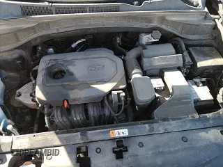 2017 Hyundai Santa Fe 2.4L z VIN 5NMZUDLB4HH043526, wystawiony jako Copart lot #89533655 z przebiegiem 67 509 mil mil oraz Szkoda całkowita • Salvage title. Historia ofert i sprzedaży dostępna na DreamBid. Obrazek 13.