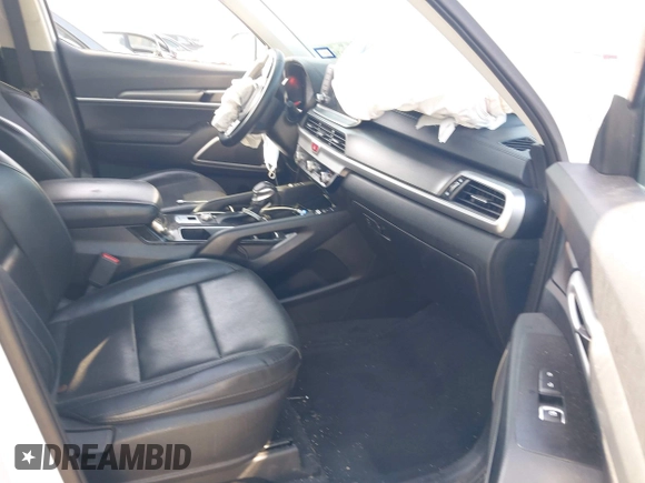 2020 Kia Telluride S with VIN 5XYP64HC5LG021962, listed as a IAAI auction lot 41780255 with 86,763 mi miles and . Bid and sale history available at DreamBid. Image 5.