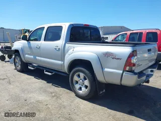 2013 Toyota Tacoma with VIN 3TMLU4EN8DM103893, listed as a IAAI auction lot 41857339 with 123,093 mi miles. Bid and sale history available at carsss.com. Image 3.