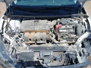 2019 Nissan Sentra S z VIN 3N1AB7AP5KY285776, wystawiony jako IAAI lot #41969976 z przebiegiem 87 187 mil mil oraz . Historia ofert i sprzedaży dostępna na DreamBid. Obrazek 10.